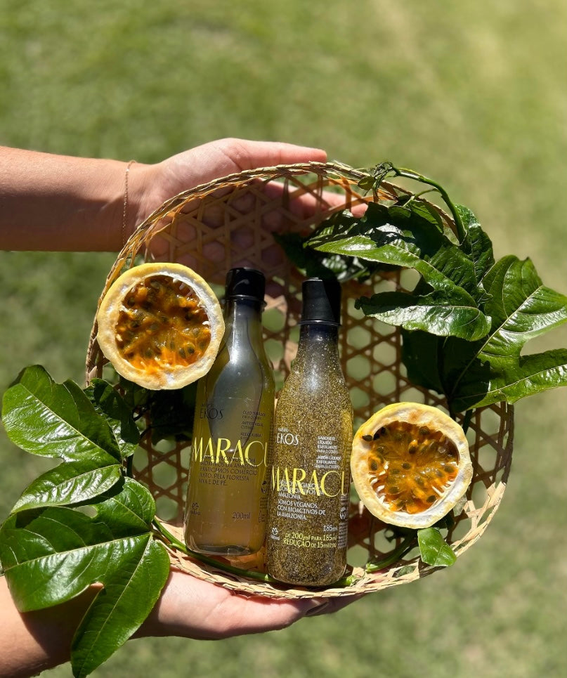 Natura Maracuja Triple Phase Shower Oil - Ekos - 200ml